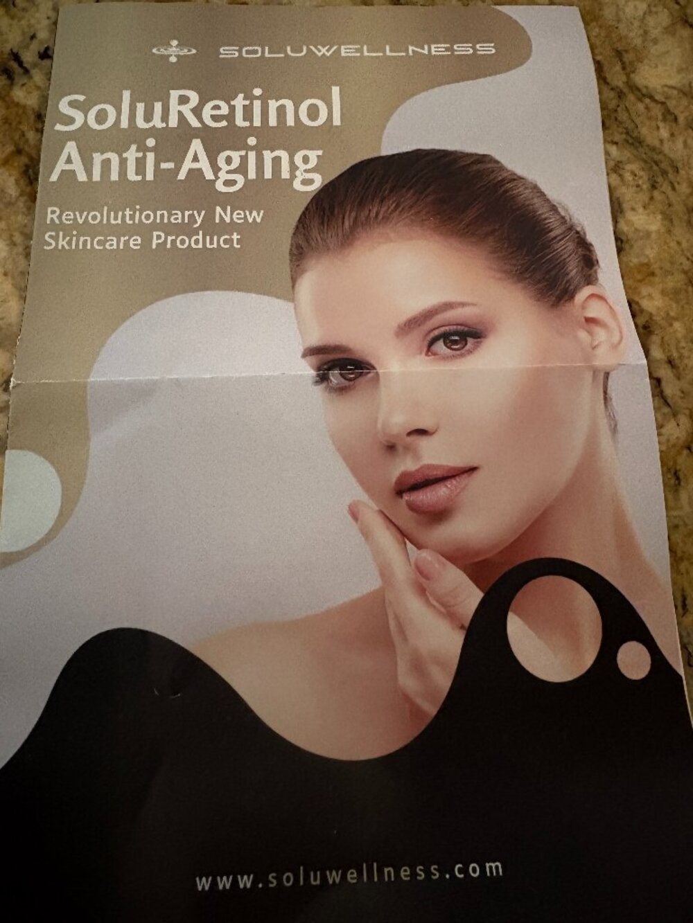 SoluRetinol Anti-Aging  Retinol Serum